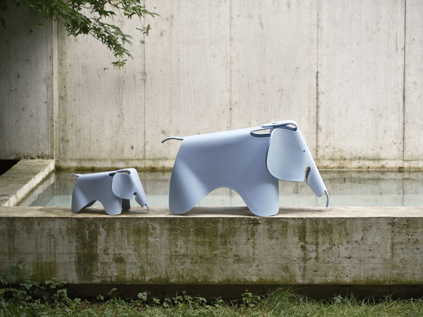 Eames Elephant